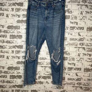 American Eagle | women mom jean short distressed denim